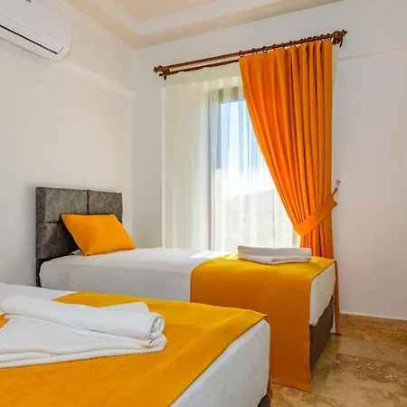 Villa Huema - 6 Bedroom In Kayakoey Oeluedeniz Fethiye