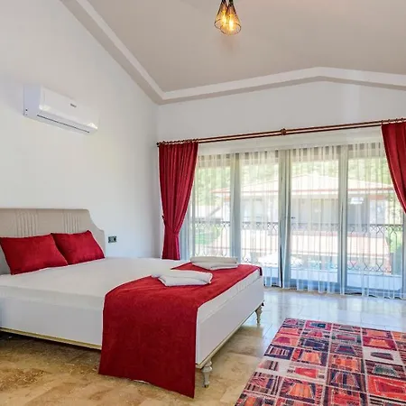 Huema - 6 Bedroom In Kayakoey Oeluedeniz