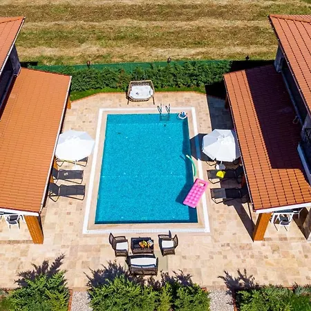 Villa Huema - 6 Bedroom In Kayakoey Oeluedeniz Fethiye