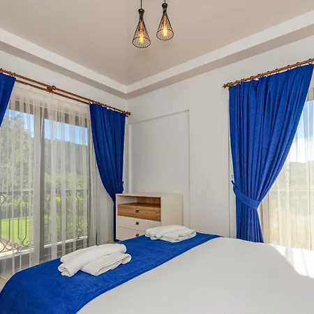 Huema - 6 Bedroom In Kayakoey Oeluedeniz * Fethiye